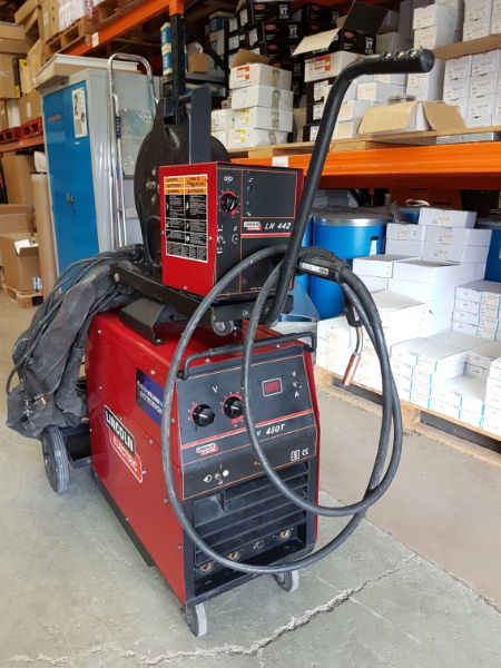 Lincoln 450 amp second hand MIG welder