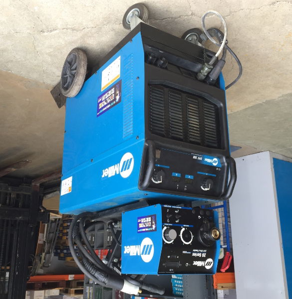 Miller XPS 350 MIG Welder-2